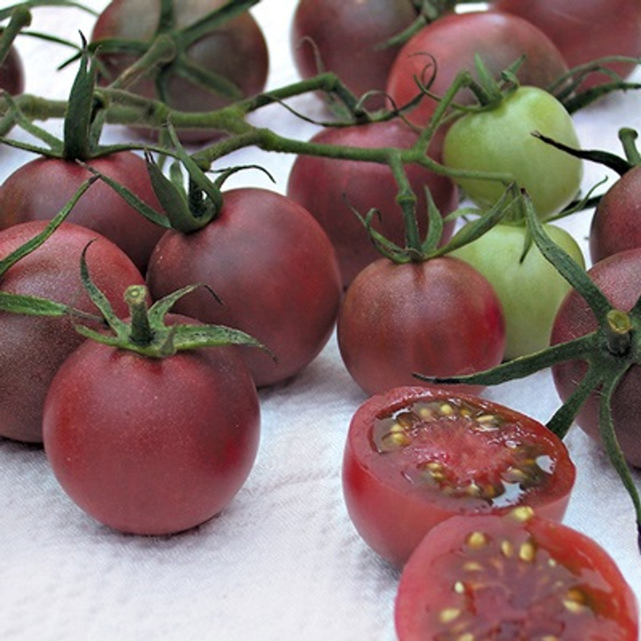 Chocolate Cherry Tomato Seeds